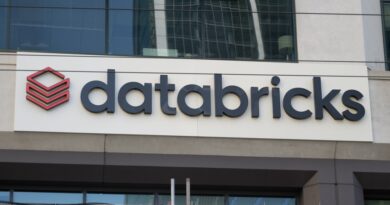 Representação de banco de dados open source com integração de IA que ressalta o impacto da aquisição da Neon pela Databricks
