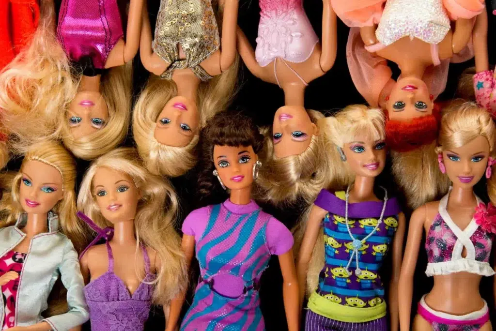 Mattel e OpenAI levam IA aos brinquedos: o que muda? 1 Mattel e OpenAI firmam parceria para levar IA aos brinquedos, incluindo Barbie e Hot Wheels.