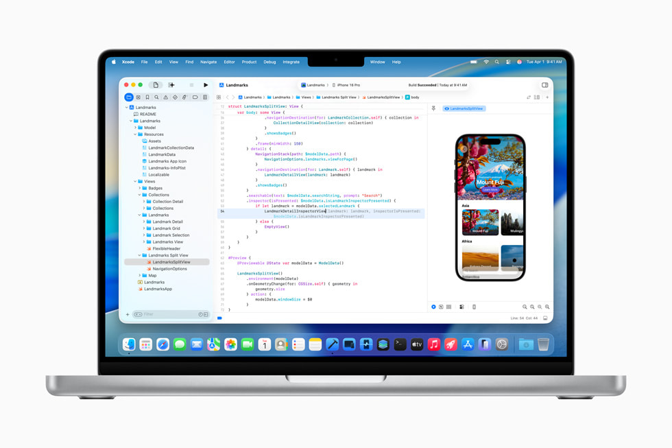 Tela do Xcode 26 exibida em um MacBook Pro de 14 polegadas, demonstrando as novas funções do software.