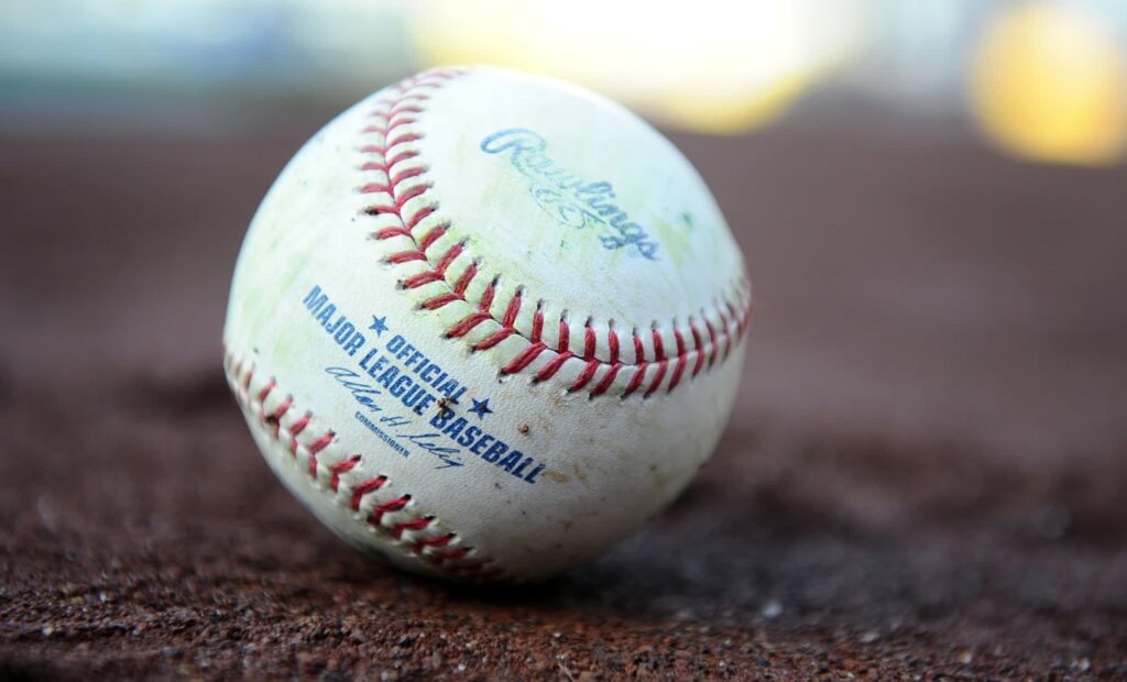 Árbitros robôs fazem estreia histórica no All-Star Game MLB 2025 com sistema ABS