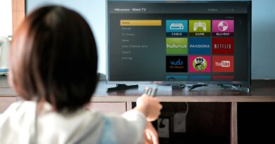 Truques para turbinar Smart TV: dicas para desempenho, imagem e entretenimento de alta qualidade na sua sala, incluindo configurações de energia, conectividade e atualização de sistema.