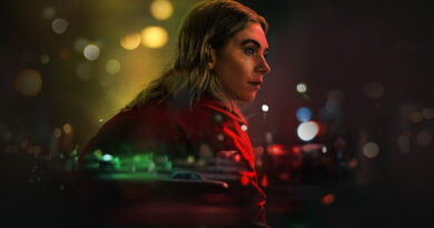 Vanessa Kirby caracterizada como Lynette em Night Always Comes, filme da Netflix, agosto de 2025