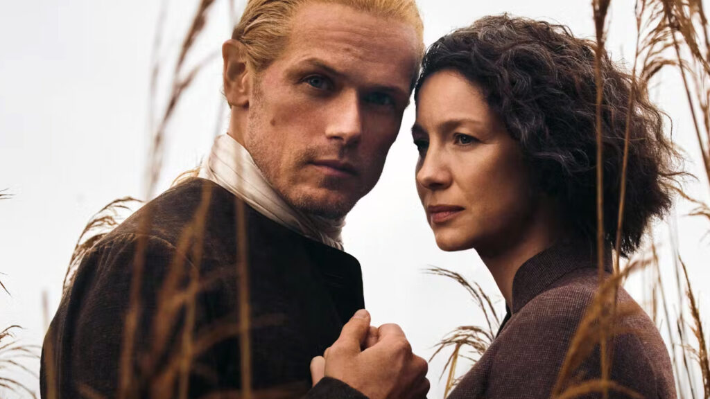 Imagem promocional com personagens de Outlander temporada 7, Netflix e logotipo da série