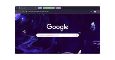 interface do Chrome, navegador que receberá recurso de abas verticais, com fundo colorido estilizado