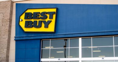 Fachada da Best Buy; estreia do Best Buy marketplace nos EUA com retorno do Blu-Ray