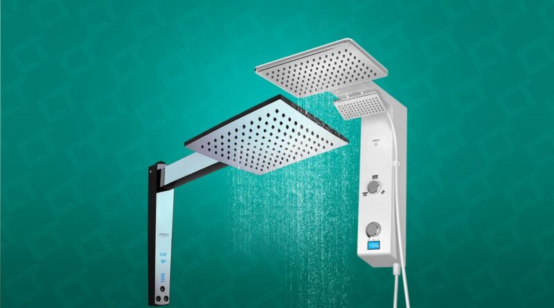 Chuveiro híbrido digital instalado em banheiro moderno, com visor digital para controle de temperatura e funções, tendência em economia de energia em 2025