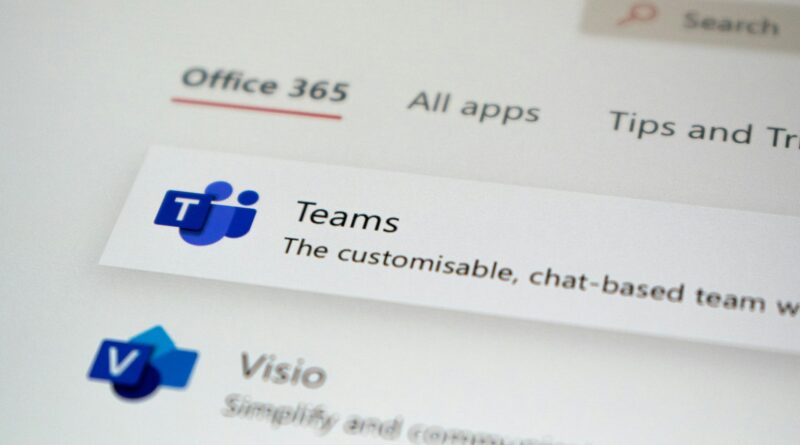 Microsoft Teams links suspeitos: banner de alerta no Windows 11 - Foto de Ed Hardie na Unsplash