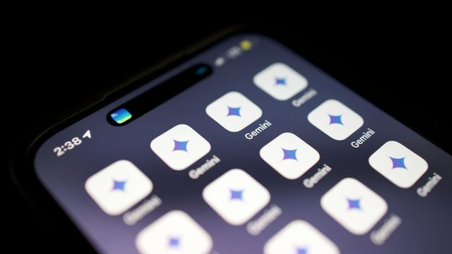 Como transcrever áudios e gravações no Gemini: imagem mostra gravação sendo convertida – Solen Feyissa/Unsplash