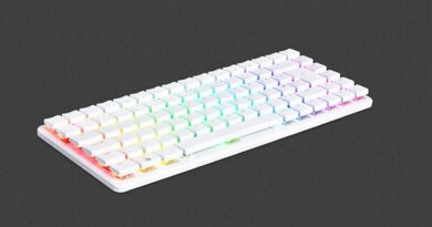 Raspberry Pi 500 Plus com teclado mecânico e SSD NVMe de 256 GB integrado