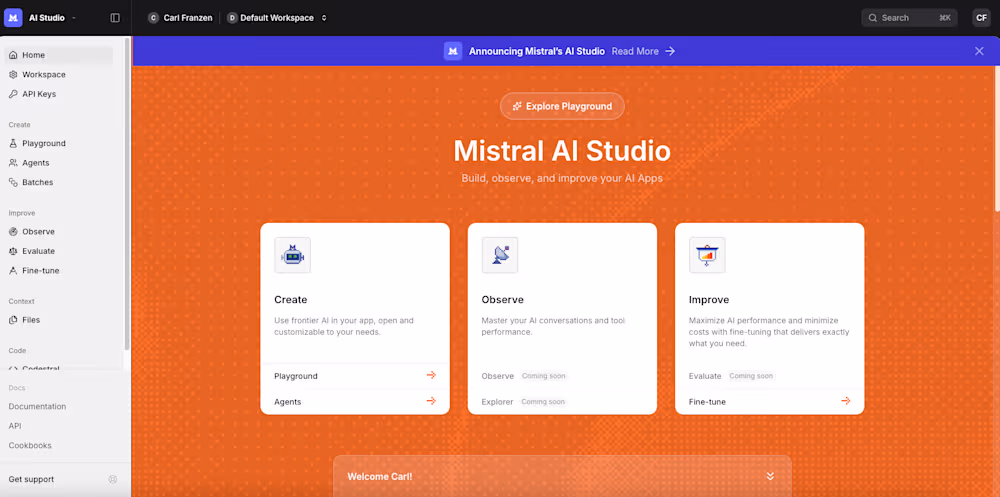 Captura de tela do Mistral AI Studio com interface de seleção de modelos e playground; crédito: VentureBeat