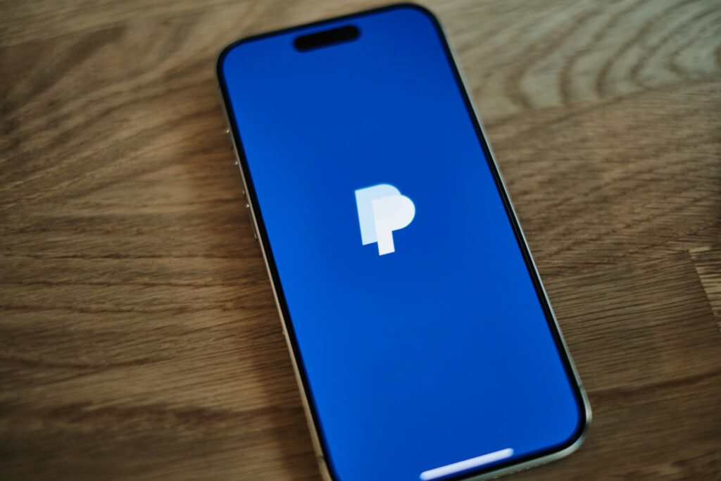 PayPal e OpenAI integram compras no ChatGPT em 2026 1 parceria PayPal e OpenAI para compras no ChatGPT com Instant Checkout