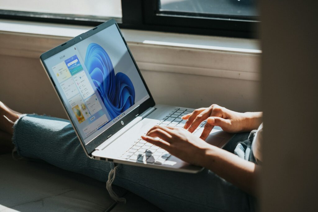 Windows 10: patch de segurança da Microsoft corrige 183 falhas críticas e zero-day