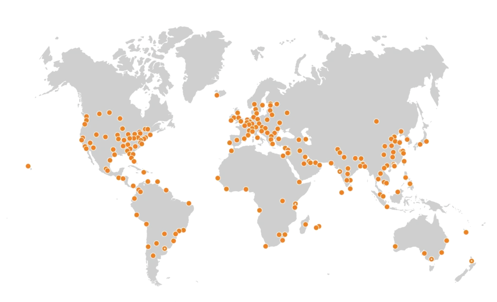 Cloudflare explica apagão global e anuncia medidas 3 Gráfico mostrando picos de erros HTTP durante o apagão da Cloudflare