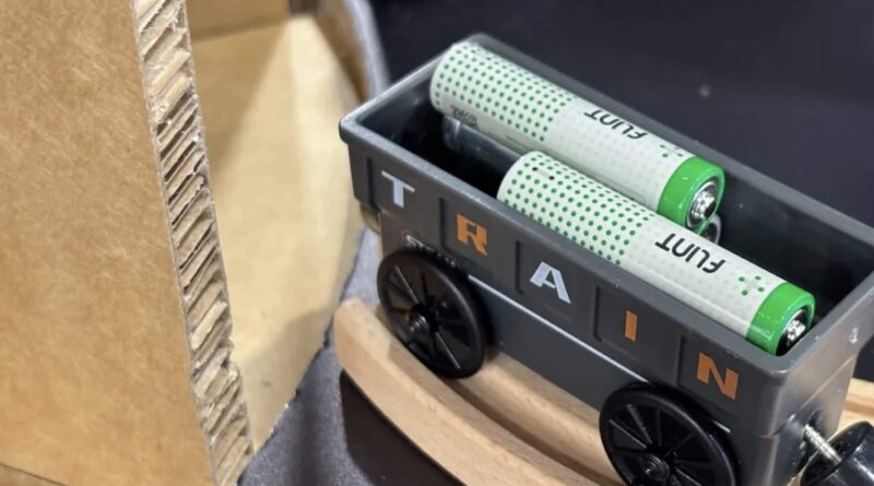 Baterias de papel feitas de plantas podem substituir pilhas AA e AAA