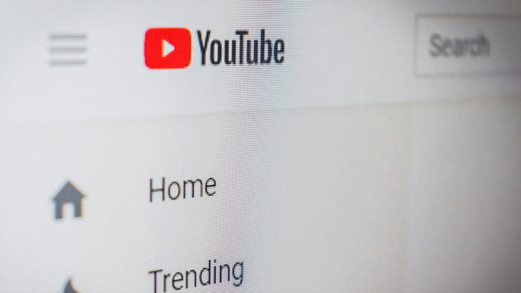 YouTube no navegador (imagem ilustrativa: Christian Wiediger/Unsplash)