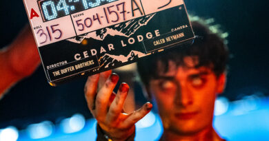 Stranger Things Behind The Scenes Documentary