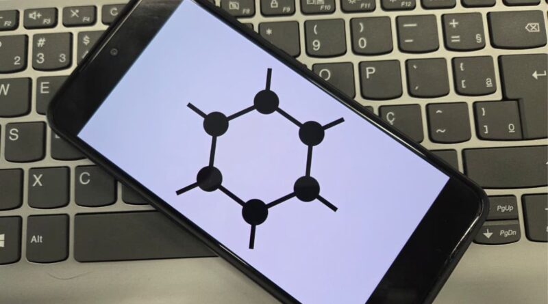 Representação do sistema GrapheneOS em smartphone Android sem Google