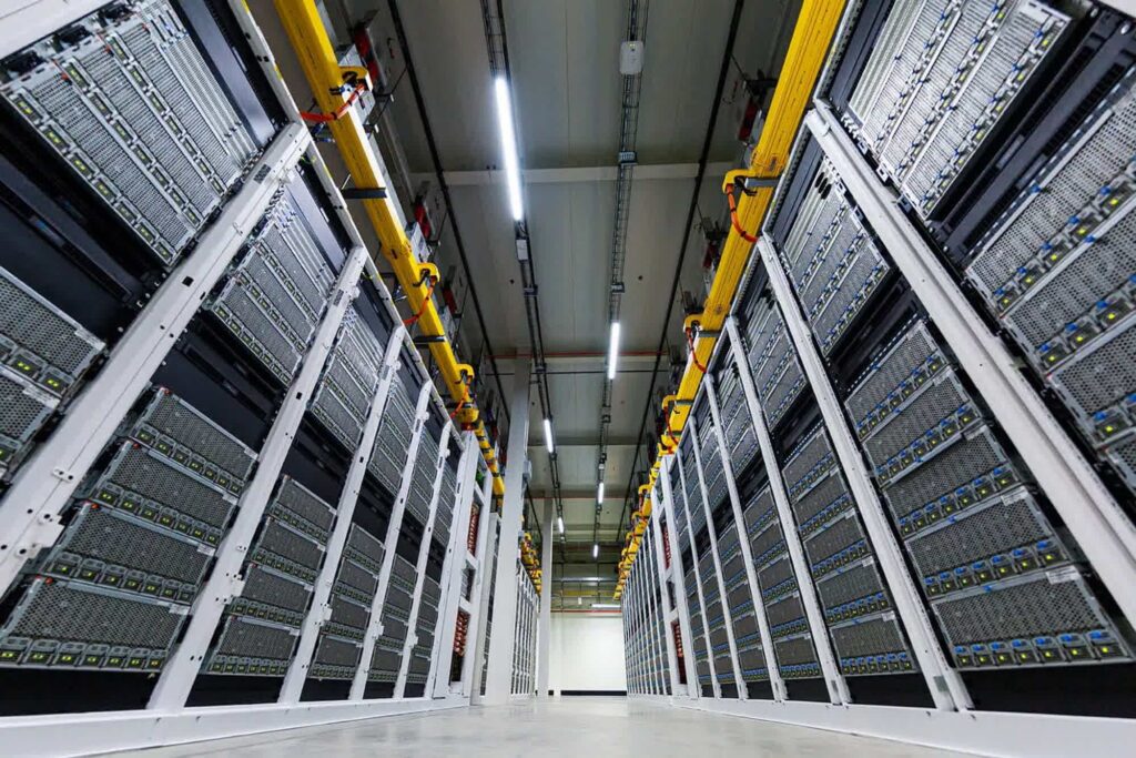 Wisconsin aprova referendo contra novos data centers de IA 2 Votação anti-data center em Wisconsin coloca futuro de projetos de IA sob alerta