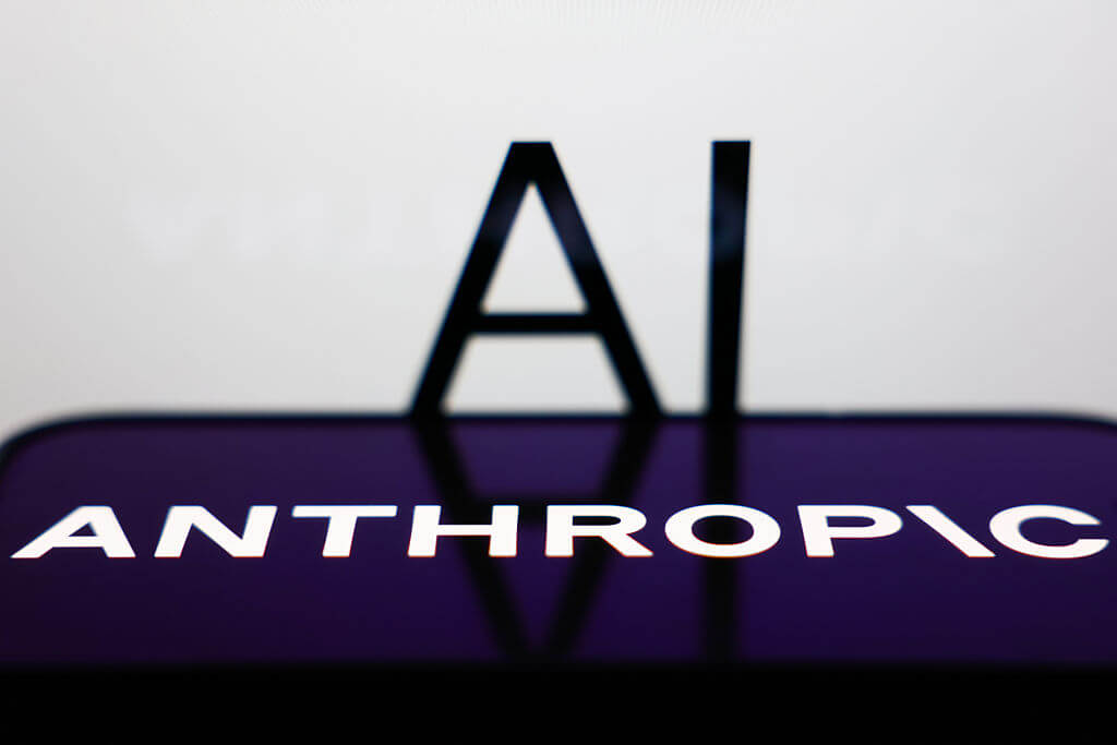 Anthropic compra a startup Stainless e fortalece sua infraestrutura de IA 1 Logo da Anthropic exibido em tela e símbolo de IA.