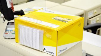 Correios e AliExpress firmam parceria logística no Brasil 3 Caixas dos Correios prontas para despacho.