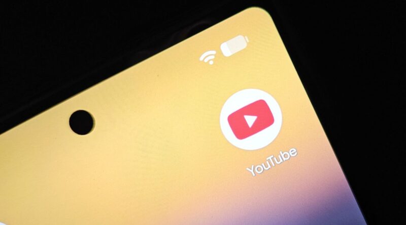 YouTube selo IA fotorrealista transparência