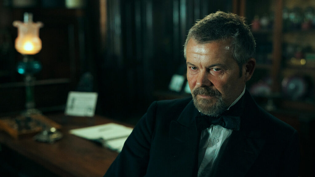 The Doll Netflix mostra Izabela e Stanisław em drama de classe