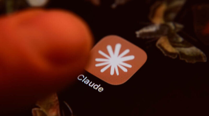 Claude Reflect no aplicativo da Anthropic com painel de uso de IA