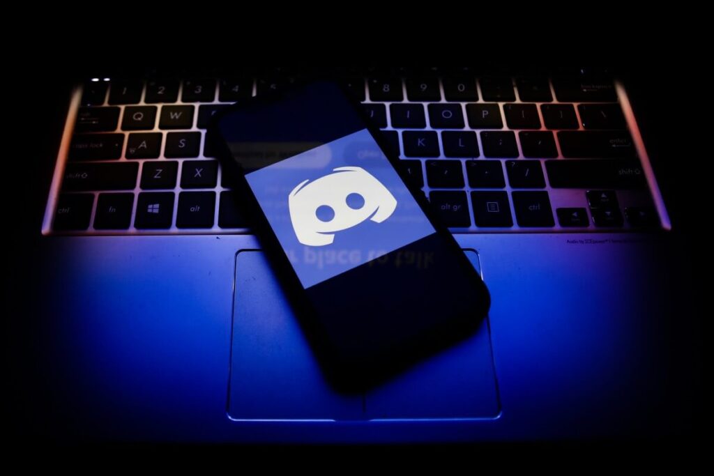 Discord bane usuários por erro de IA; entenda 1 Discord bane usuários por erro de IA em sistema de moderação automática