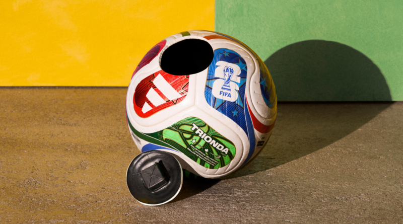 Chip da bola Trionda com sensores IMU usados no VAR da Copa