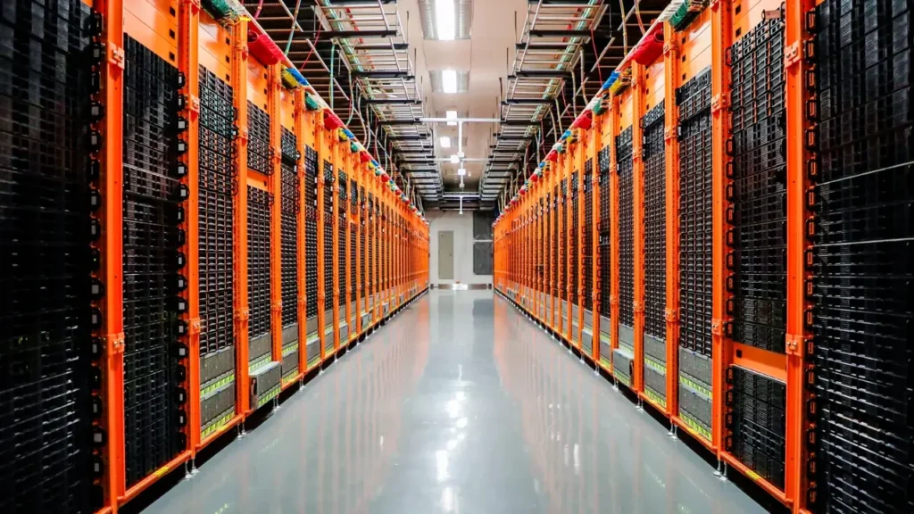Servidores da Alibaba Cloud em data centers de inteligência artificial no Brasil