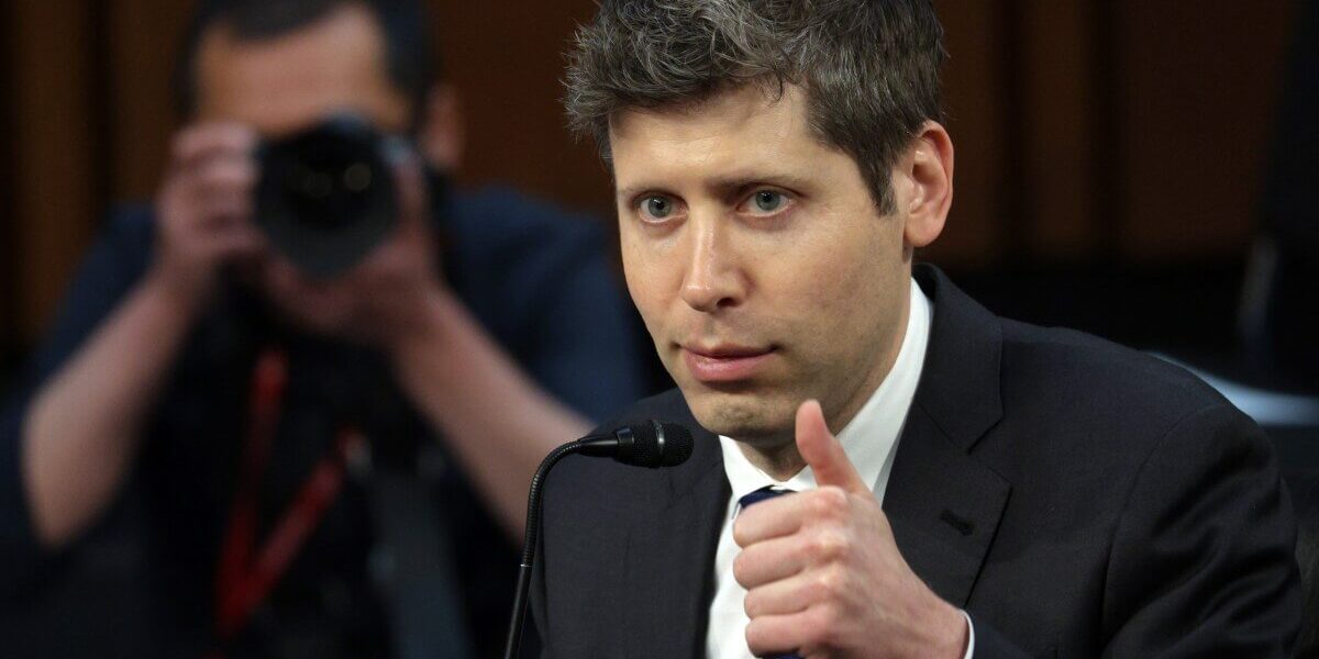 Sam Altman, CEO da OpenAI, em audiência sobre inteligência artificial