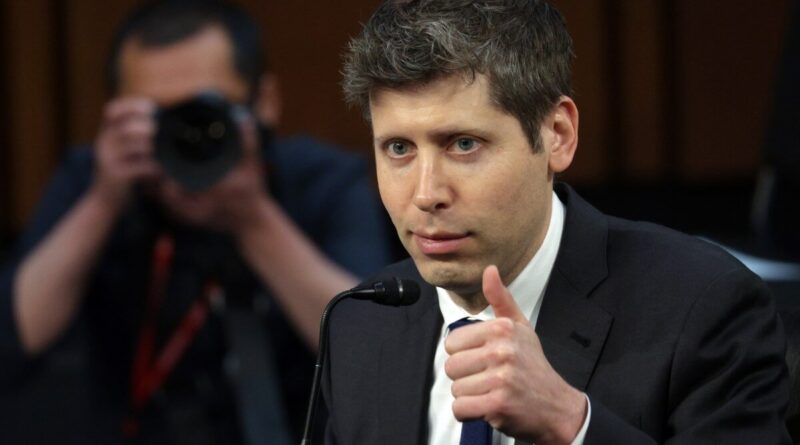 Sam Altman, CEO da OpenAI, em audiência sobre inteligência artificial