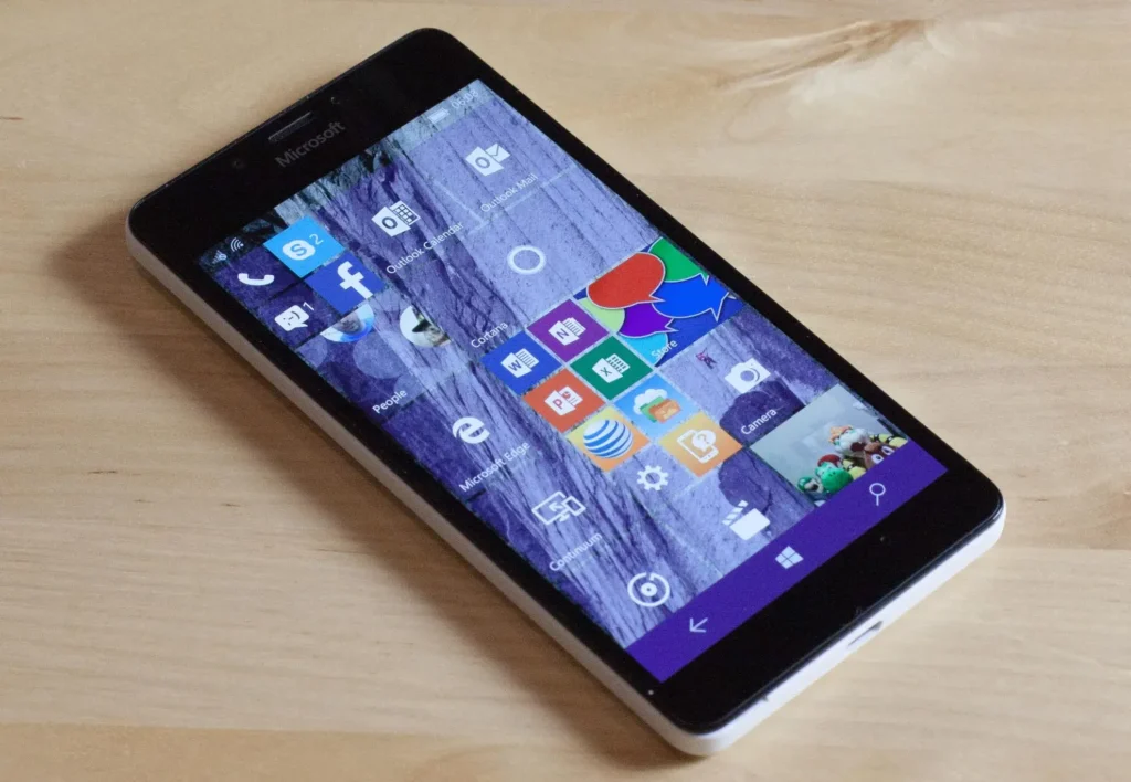 Sistemas operacionais de celulares esquecidos 2 Sistemas operacionais de celulares windows phone