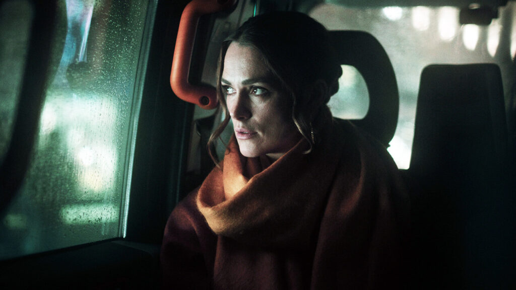 Black Doves 2ª temporada estreia em novembro 1 Black Doves 2ª temporada na Netflix com Keira Knightley e Ben Whishaw