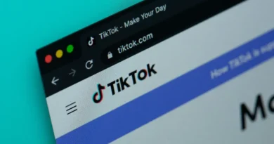 Logo do TikTok ilustra debate sobre data center em Caucaia Ceará