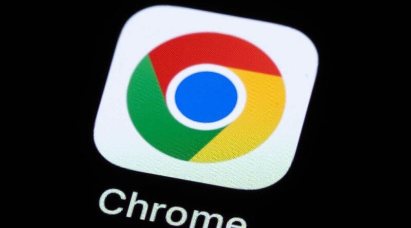 Chrome em smartphone ilustra atualizações quinzenais e segurança de navegadores