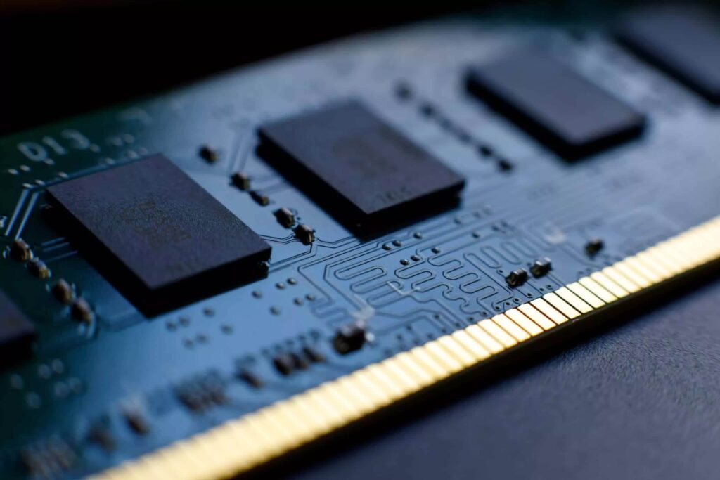 Data center e RAM em PCs no debate sobre inteligência artificial
