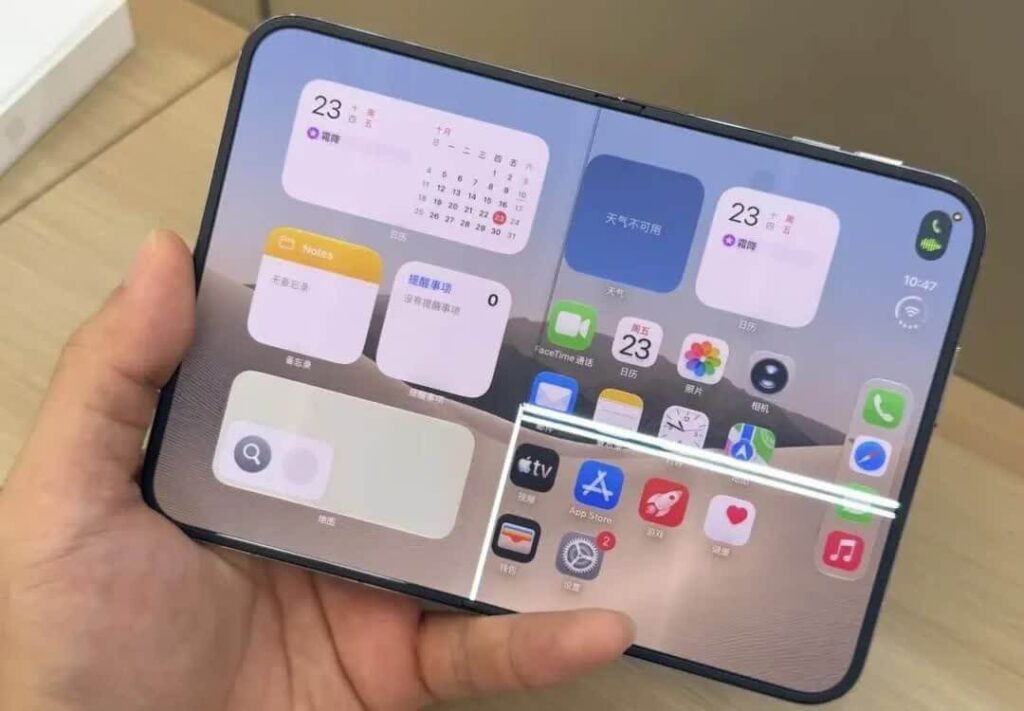 Tela do iPhone Duo racha em L: o que se sabe 4 Detalhe de trinca no display interno dobrável do iPhone Duo