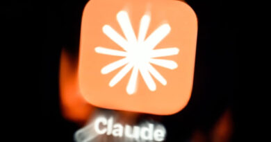 Ícone do Claude, da Anthropic, exibido em tela durante anúncio de IPO