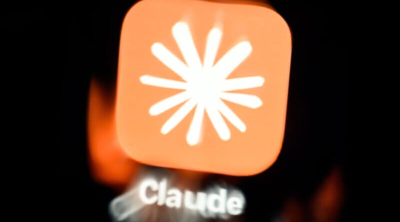 Ícone do Claude, da Anthropic, exibido em tela durante anúncio de IPO
